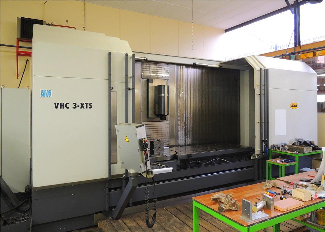 Centre d'usinage AXA VHC 3-3000 XTS